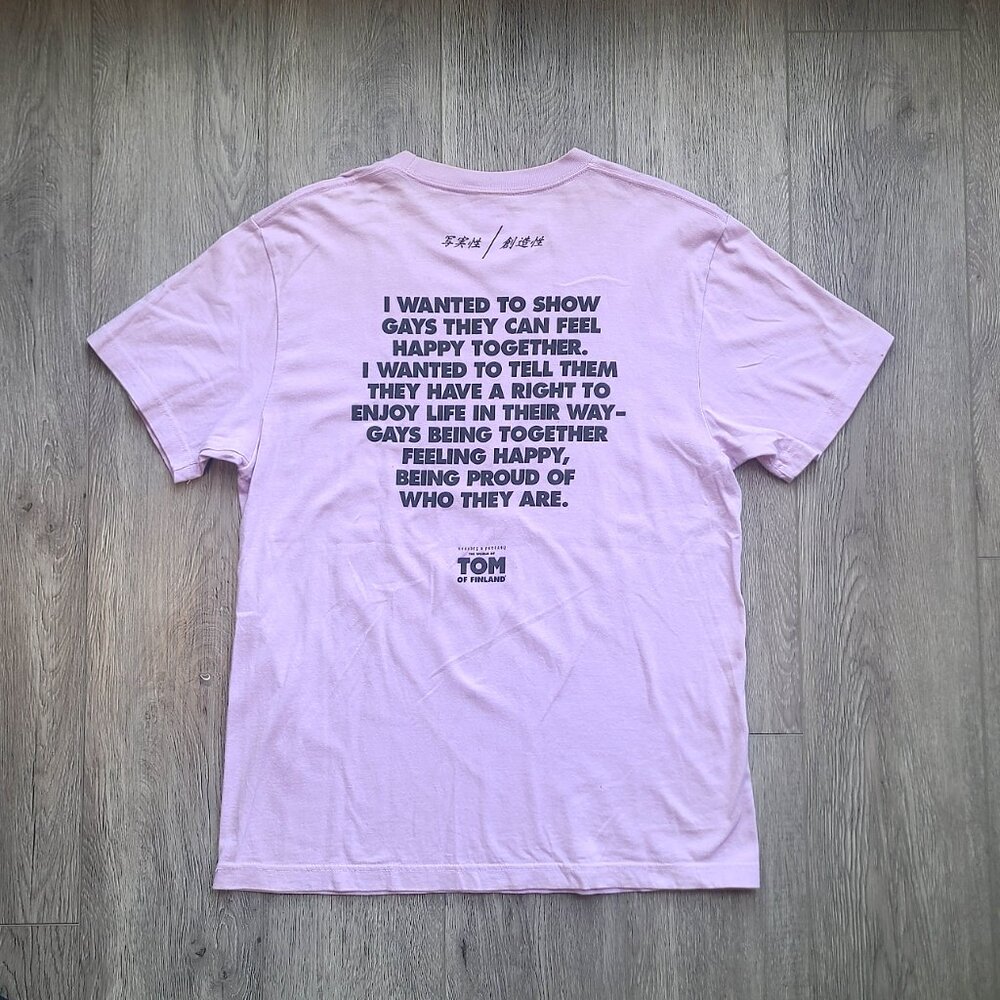 VERY RARE deadstock Tom of Finland lavender t-shirt from Japan 2020 size Large - Picture 7 of 8